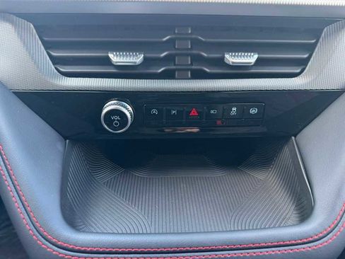 New 2026 Ford Explorer ST-Line w/ ST-Line Street Pack image 18