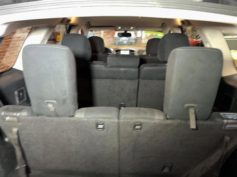 Used 2016 Nissan Pathfinder SV w/ Trailer Tow Package image 67