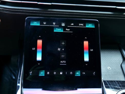 Used 2025 Cadillac Escalade Sport image 25