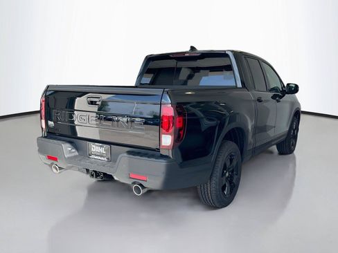 New 2026 Honda Ridgeline Black Edition image 13