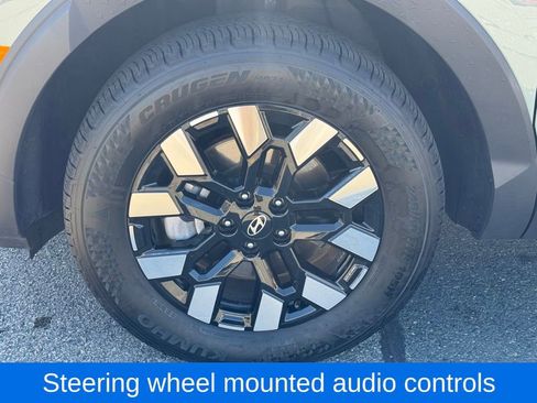 Used 2025 Hyundai Santa Cruz SEL image 10