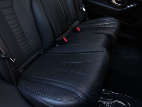 Used 2015 Mercedes-Benz S 550 4MATIC Sedan image 28