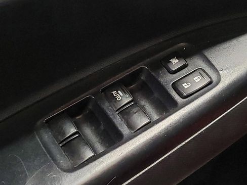 Used 2024 Mitsubishi Mirage LE FWD image 27