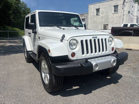 Used 2012 Jeep Wrangler Sahara w/ Connectivity Group AWD/4WD image 6