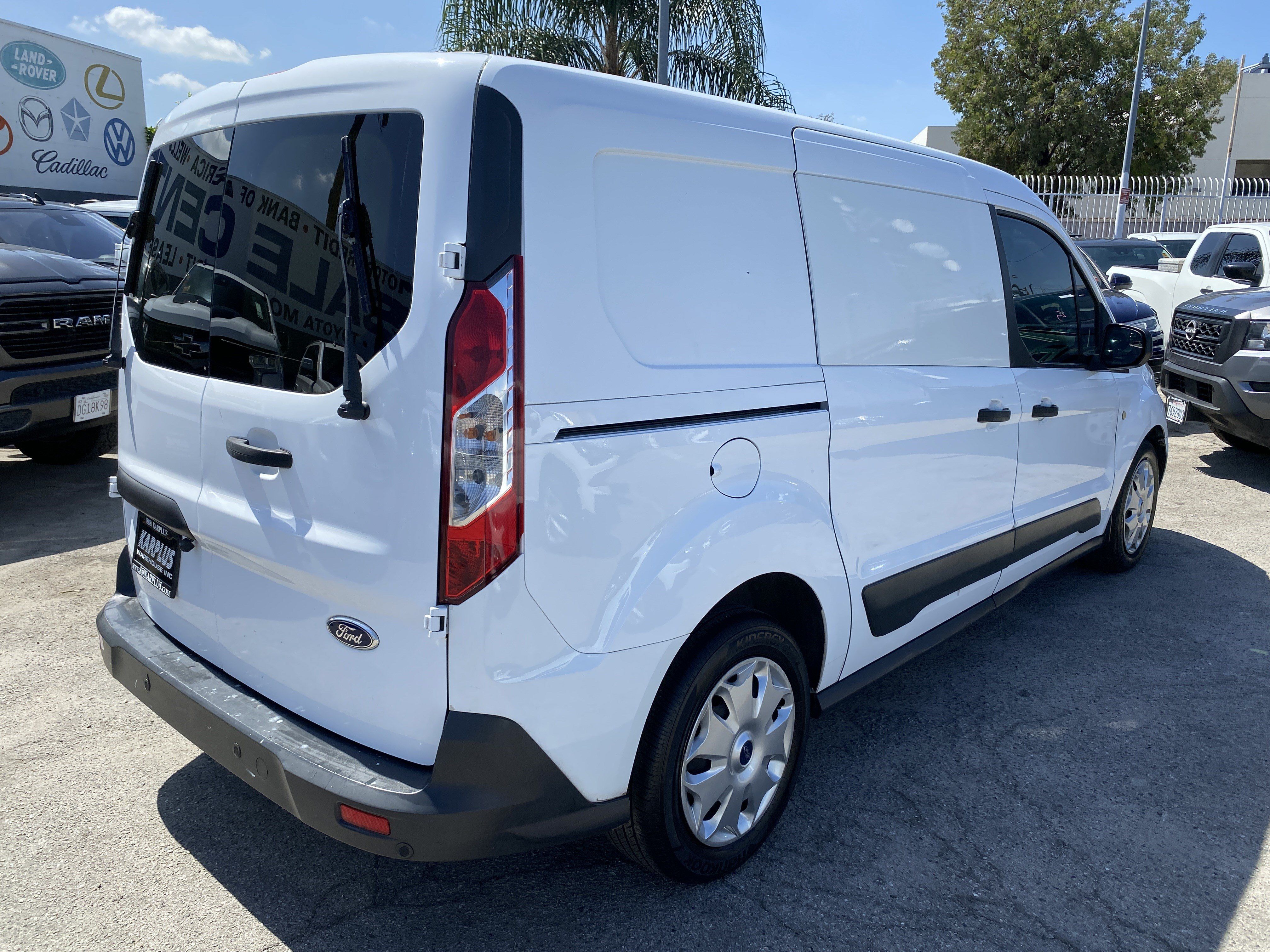 Used 2016 Ford Transit Connect XLT FWD image 10