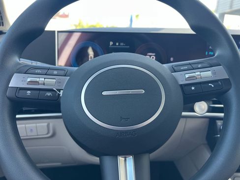 New 2026 Hyundai Tucson SE image 23