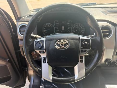 Used 2020 Toyota Tundra Limited w/ Limited Premium Package AWD/4WD image 28