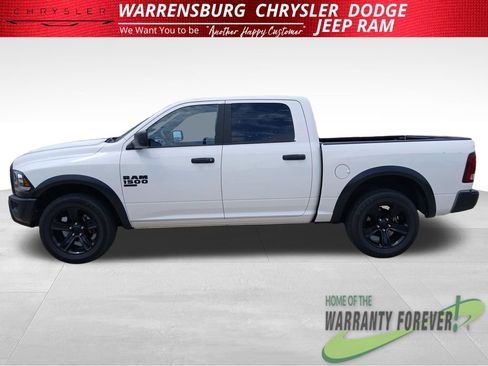 Used 2024 RAM 1500 Warlock AWD/4WD image 6