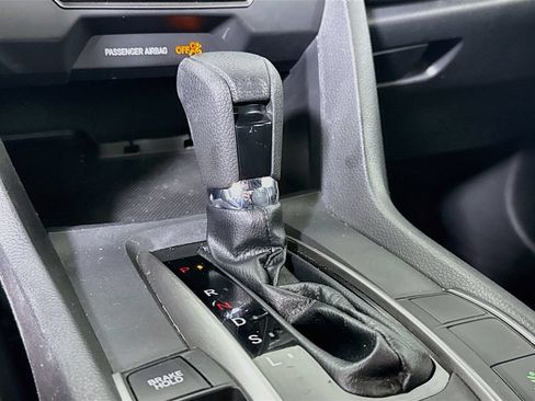 Used 2019 Honda Civic LX image 8