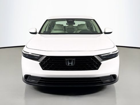 Certified 2024 Honda Accord LX image 2