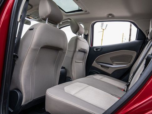 Used 2020 Ford EcoSport SE image 17