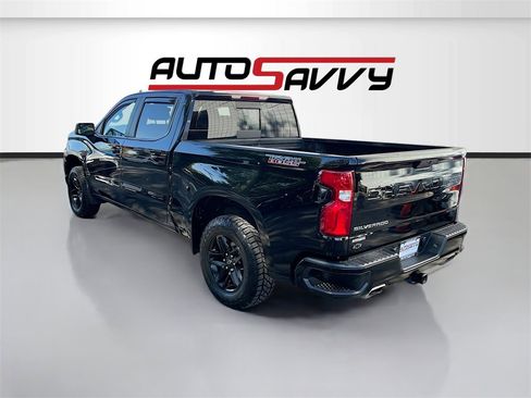 Used 2022 Chevrolet Silverado 1500 LT Trail Boss w/ Convenience Package II image 5