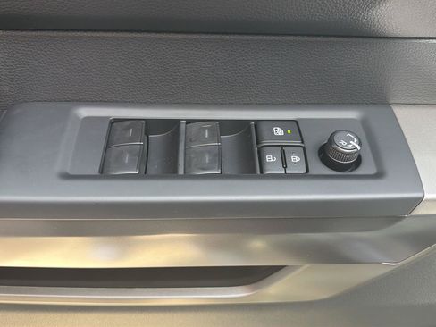 New 2026 Toyota Tundra SR5 RWD image 11