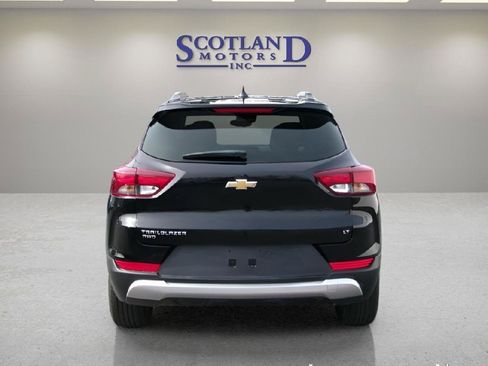 Used 2025 Chevrolet TrailBlazer LT AWD/4WD image 7