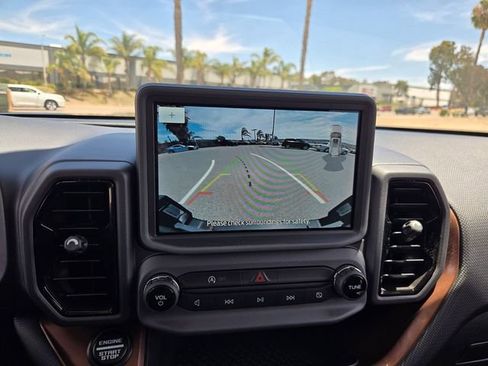 Used 2024 Ford Bronco Sport Outer Banks w/ Tech Package AWD/4WD image 9