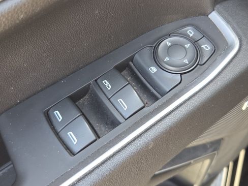 Used 2023 Chevrolet Silverado 1500 RST AWD/4WD image 31