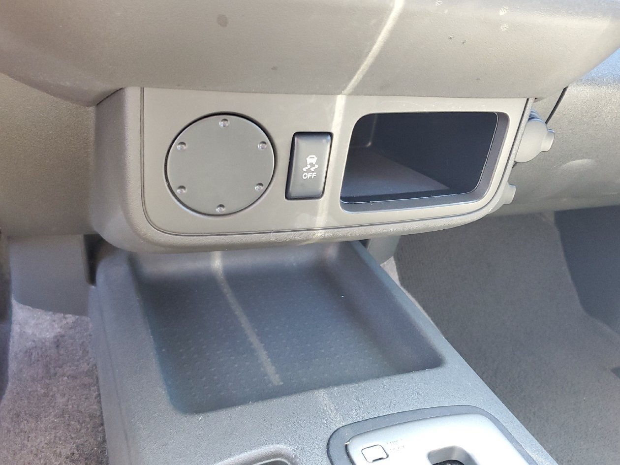 Used 2014 Nissan Xterra S w/ Value Package RWD image 23