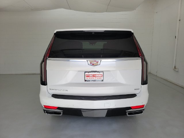 Used 2022 Cadillac Escalade Premium Luxury w/ Performance Package AWD/4WD image 6