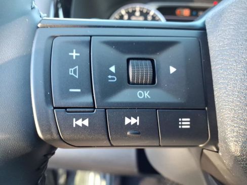 New 2026 Nissan Pathfinder SV image 20