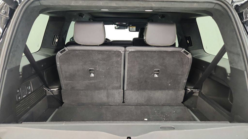 Used 2025 Rivian R1S Adventure Dual AWD/4WD image 53