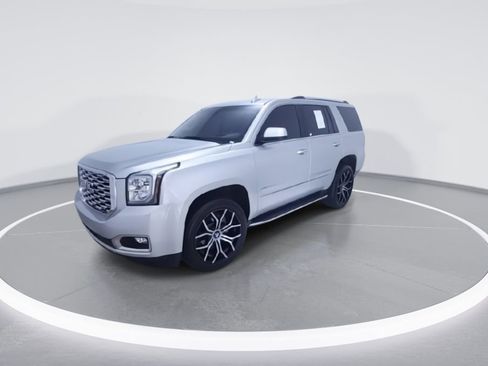 Used 2019 GMC Yukon Denali w/ Open Road Package image 5