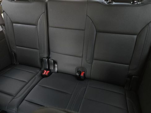Used 2023 Chevrolet Tahoe LT w/ LT Signature Package RWD image 16