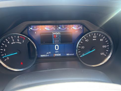 Used 2024 Ford Expedition XLT AWD/4WD image 12