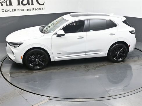 Used 2022 Buick Envision Avenir w/ Technology Package II image 58