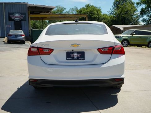Used 2022 Chevrolet Malibu LS image 18