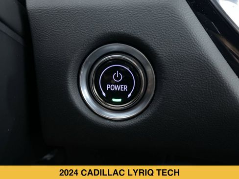 Used 2024 Cadillac Lyriq Tech AWD/4WD image 9