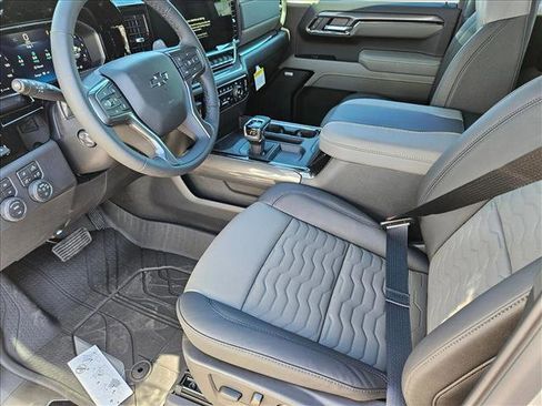 New 2026 Chevrolet Silverado 1500 ZR2 w/ Dark Appearance Package image 4