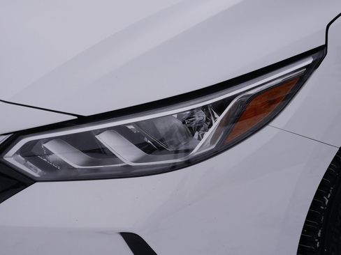 Certified 2022 Nissan Sentra SV w/ All-Weather Package image 16