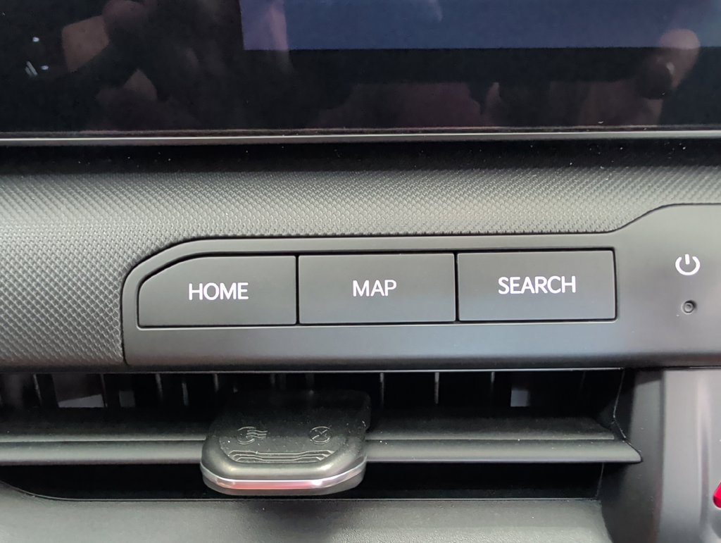 Used 2025 Kia K4 FWD image 16
