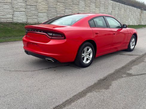 Used 2021 Dodge Charger SXT w/ Leather Interior Group image 3