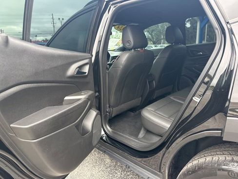 Used 2024 Chevrolet Trax RS w/ Driver Confidence Package image 26