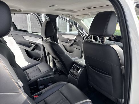 Used 2024 MAZDA CX-90 Plug-In Hybrid w/ Preferred AWD/4WD image 33