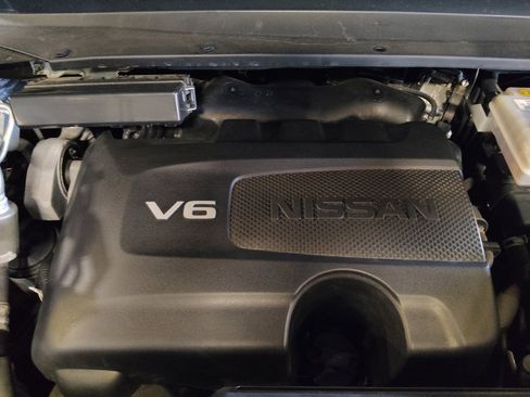 Used 2019 Nissan Pathfinder S FWD image 30