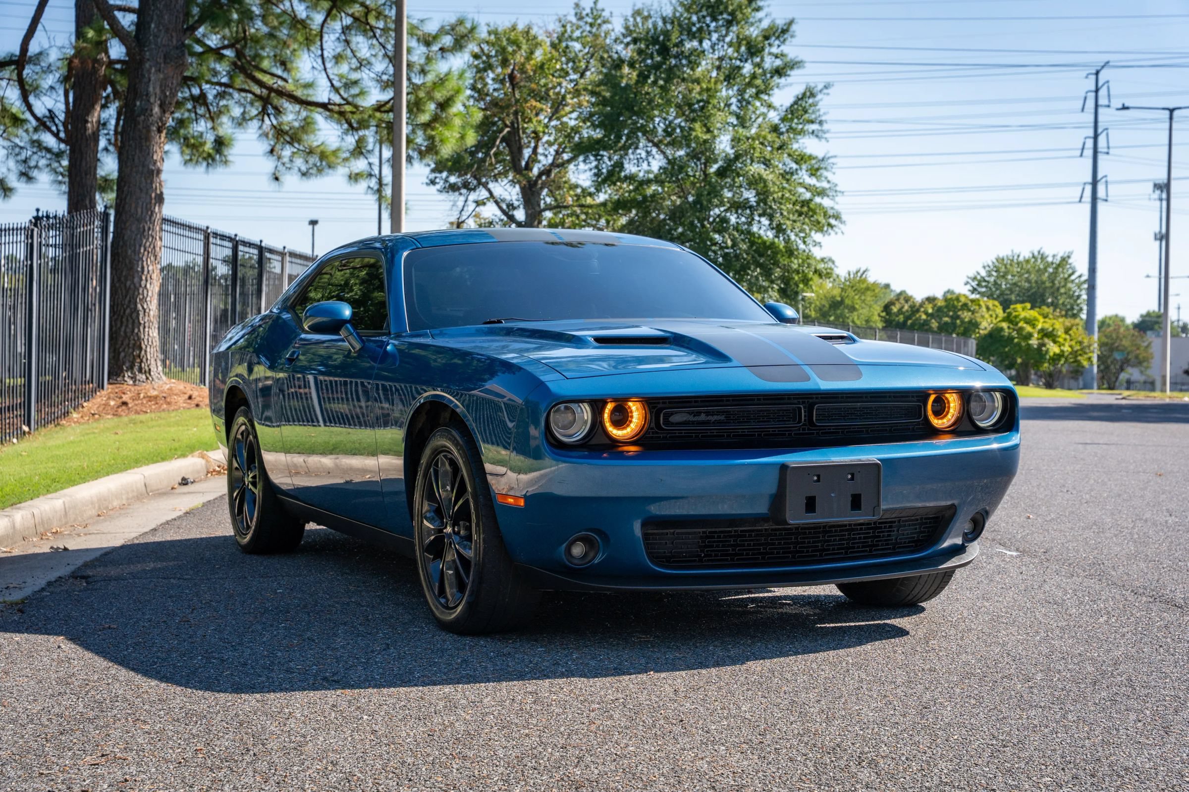 Used 2021 Dodge Challenger SXT w/ Blacktop Package AWD/4WD image 3