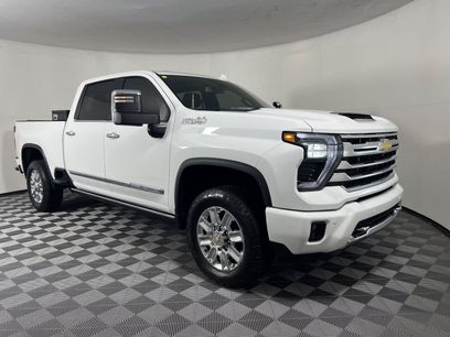 Used 2024 Chevrolet Silverado 2500 High Country w/ LPO, Dark Essentials Package