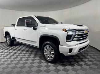 Used 2024 Chevrolet Silverado 2500 High Country w/ LPO, Dark Essentials Package AWD/4WD video 1