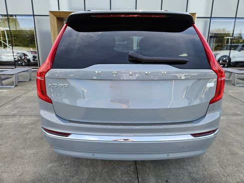 Used 2024 Volvo XC90 T8 Ultimate w/ Lounge Package AWD/4WD image 6
