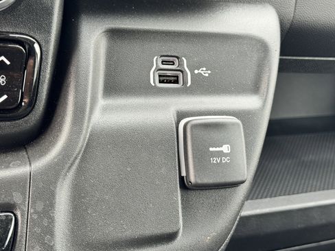 New 2025 RAM ProMaster 3500 w/ Convenience Group image 21