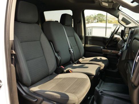 Used 2022 Chevrolet Silverado 3500 LT w/ Convenience Package image 25