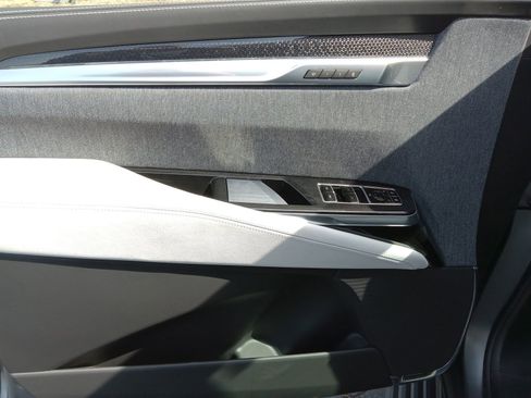 Used 2026 Cadillac Escalade V image 9