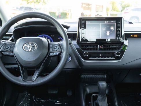 Certified 2020 Toyota Corolla LE image 26