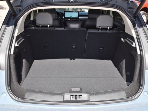 New 2026 Lincoln Corsair Premiere image 36