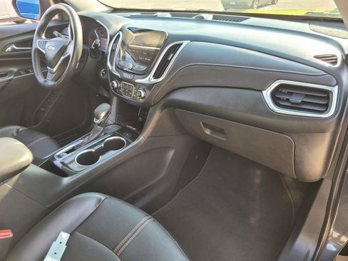 Used 2022 Chevrolet Equinox Premier FWD image 8