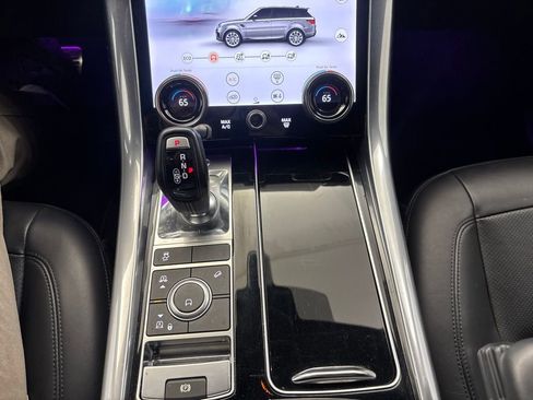 Used 2022 Land Rover Range Rover Sport HSE Silver Edition image 43