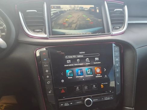 Used 2020 INFINITI QX50 Luxe w/ Navigation Package image 32