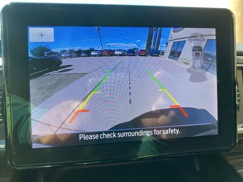 Certified 2023 Ford Explorer Limited w/ Equipment Group 301A image 38